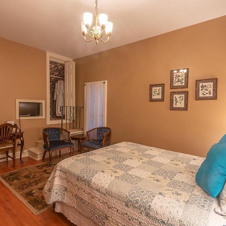 St. Martins Country Inn & Vaughan'S Restaurant מראה חיצוני תמונה