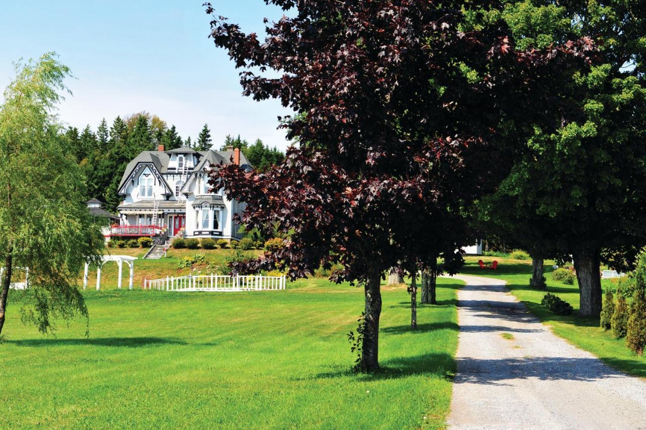 St. Martins Country Inn & Vaughan'S Restaurant מראה חיצוני תמונה