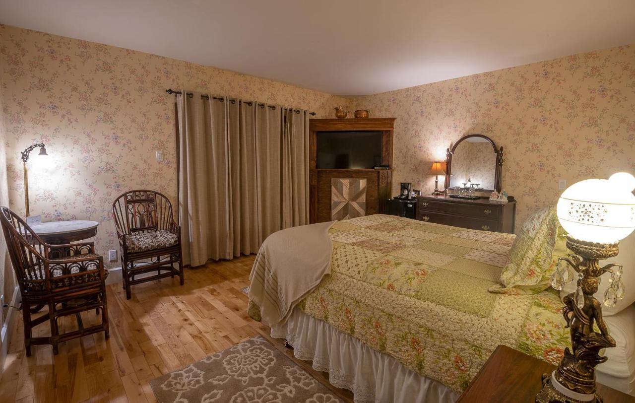 St. Martins Country Inn & Vaughan'S Restaurant מראה חיצוני תמונה