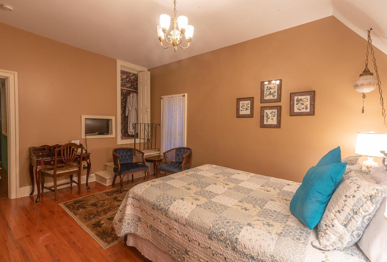 St. Martins Country Inn & Vaughan'S Restaurant מראה חיצוני תמונה
